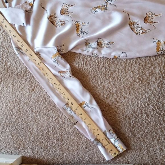 Zara button down animal leopard print long sleeves blouse top EUC - Picture 7 of 9